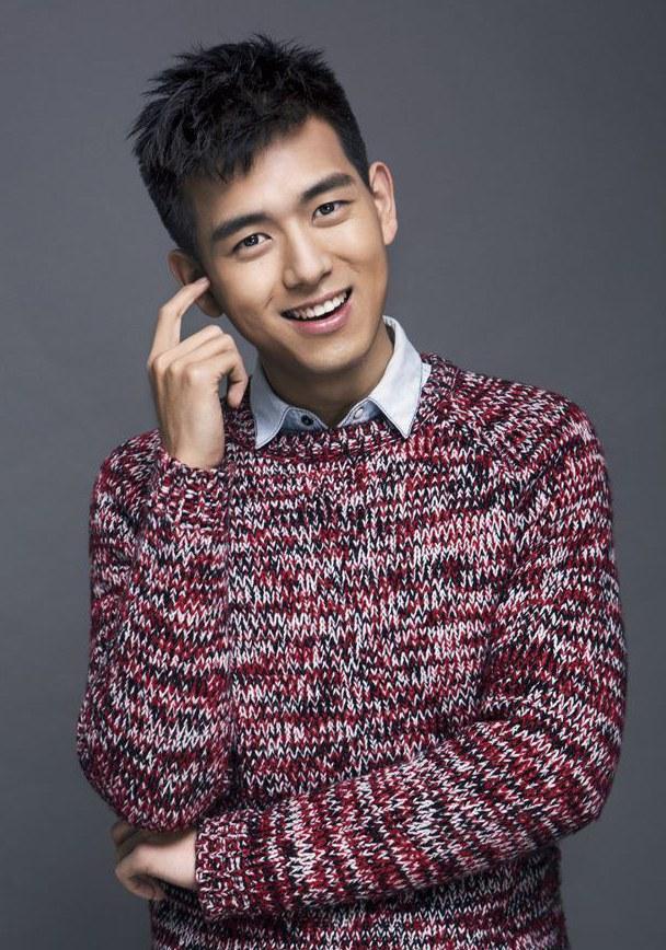 Xian Li — Biografi Aktor, Film, Penghargaan & Fakta Xian Li — Biografi Aktor, Film, Penghargaan & Fakta