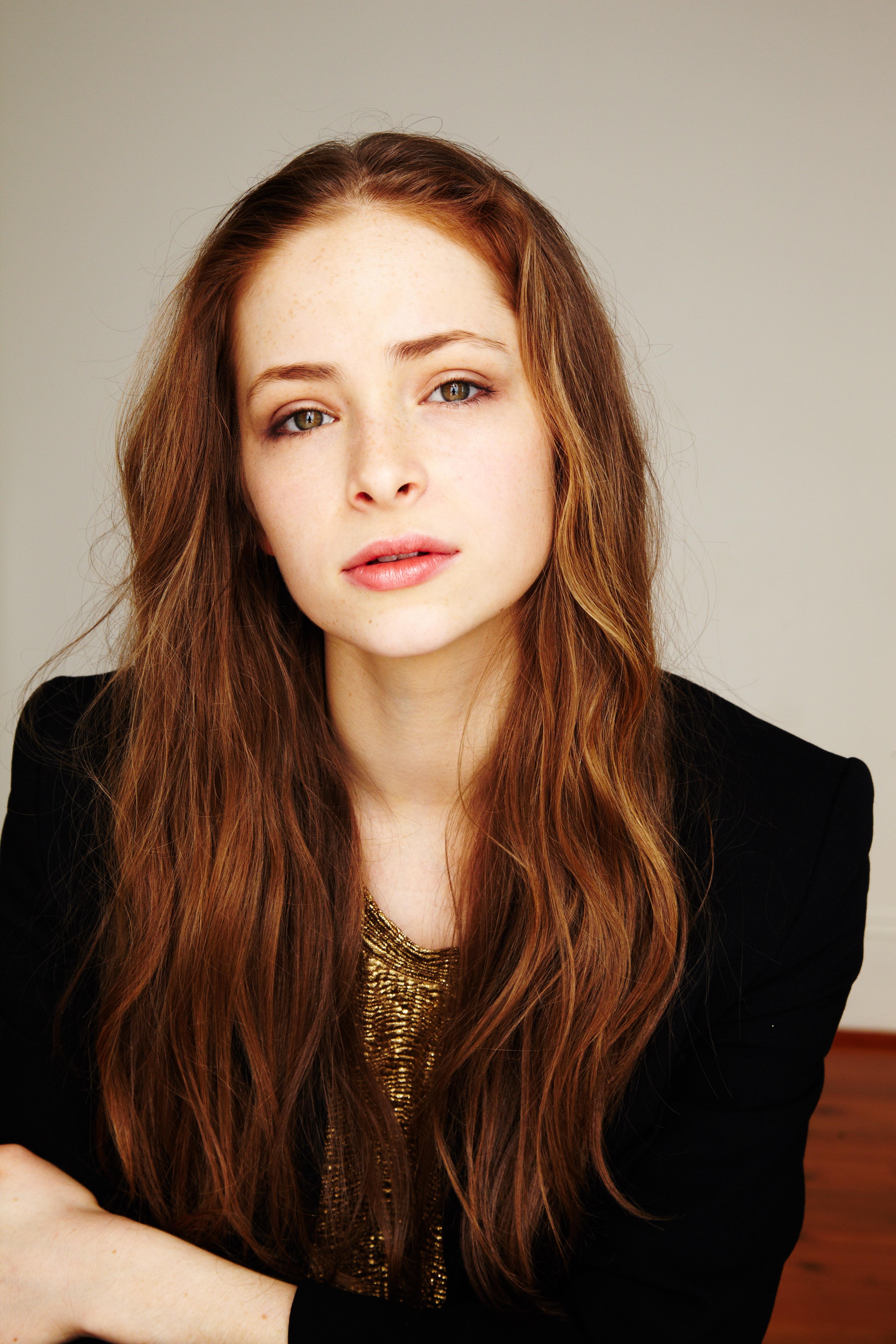 Ashleigh Cummings — Biografi Aktor, Film, Penghargaan & Fakta