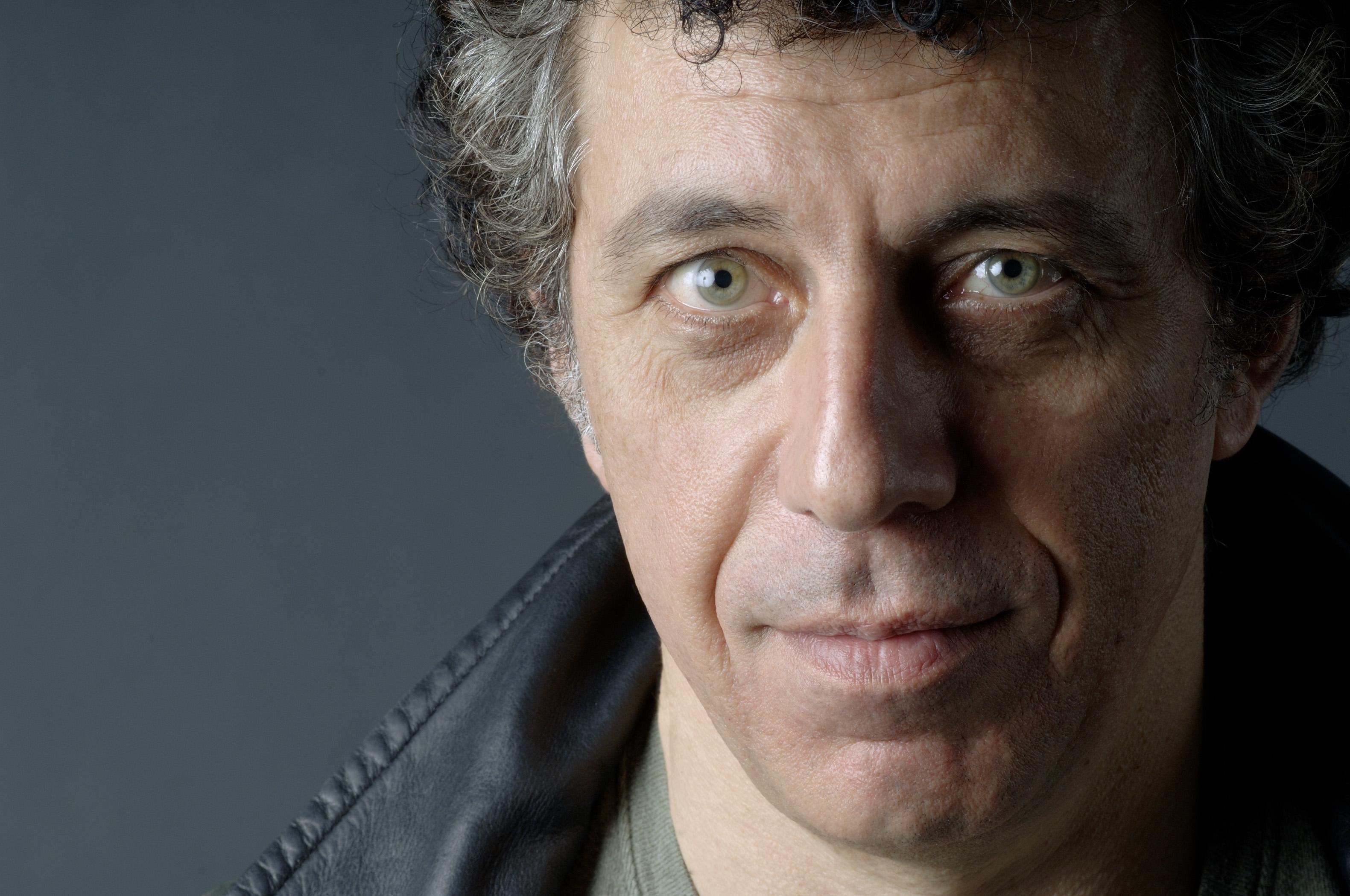 Eric Bogosian — Biografi Aktor, Film, Penghargaan & Fakta