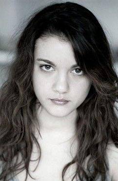 Déborah Révy — Biografi Aktor, Film, Penghargaan & Fakta